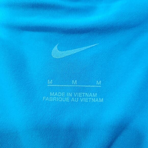 Nike Icon Clash Tempo Luxe Mid Rise Running Shorts Size Medium - Picture 9 of 14